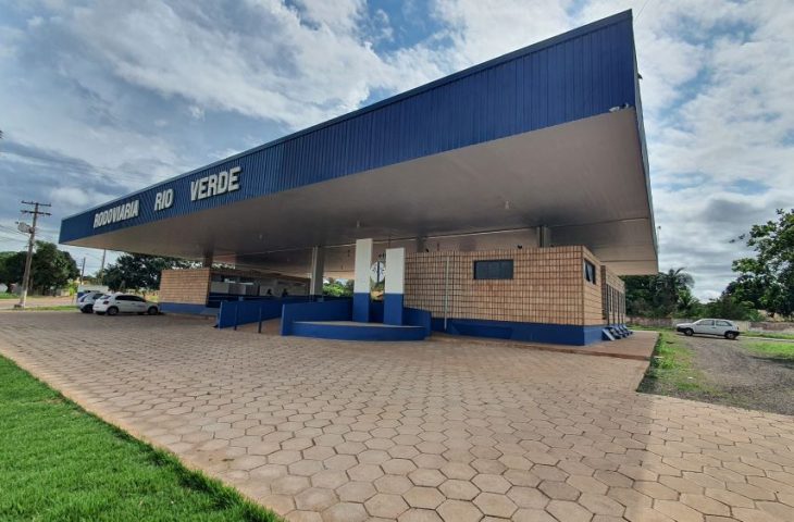Rio Verde recebe painéis de informação para passageiros - Boca do Povo News