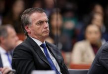 Bolsonaro é internado na UTI com infecção pulmonar em Brasília