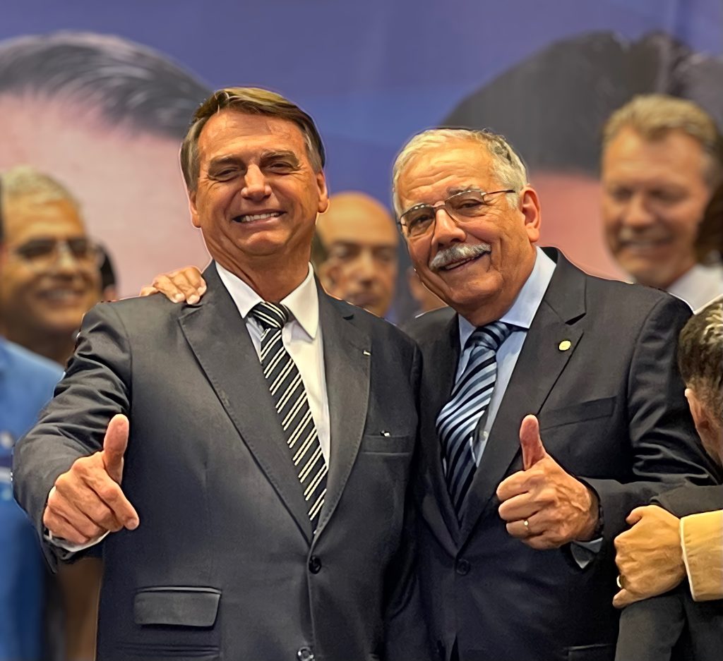 Justiça Eleitoral multa Dr. Luiz Ovando por vídeo com Bolsonaro e deputado fala em censura